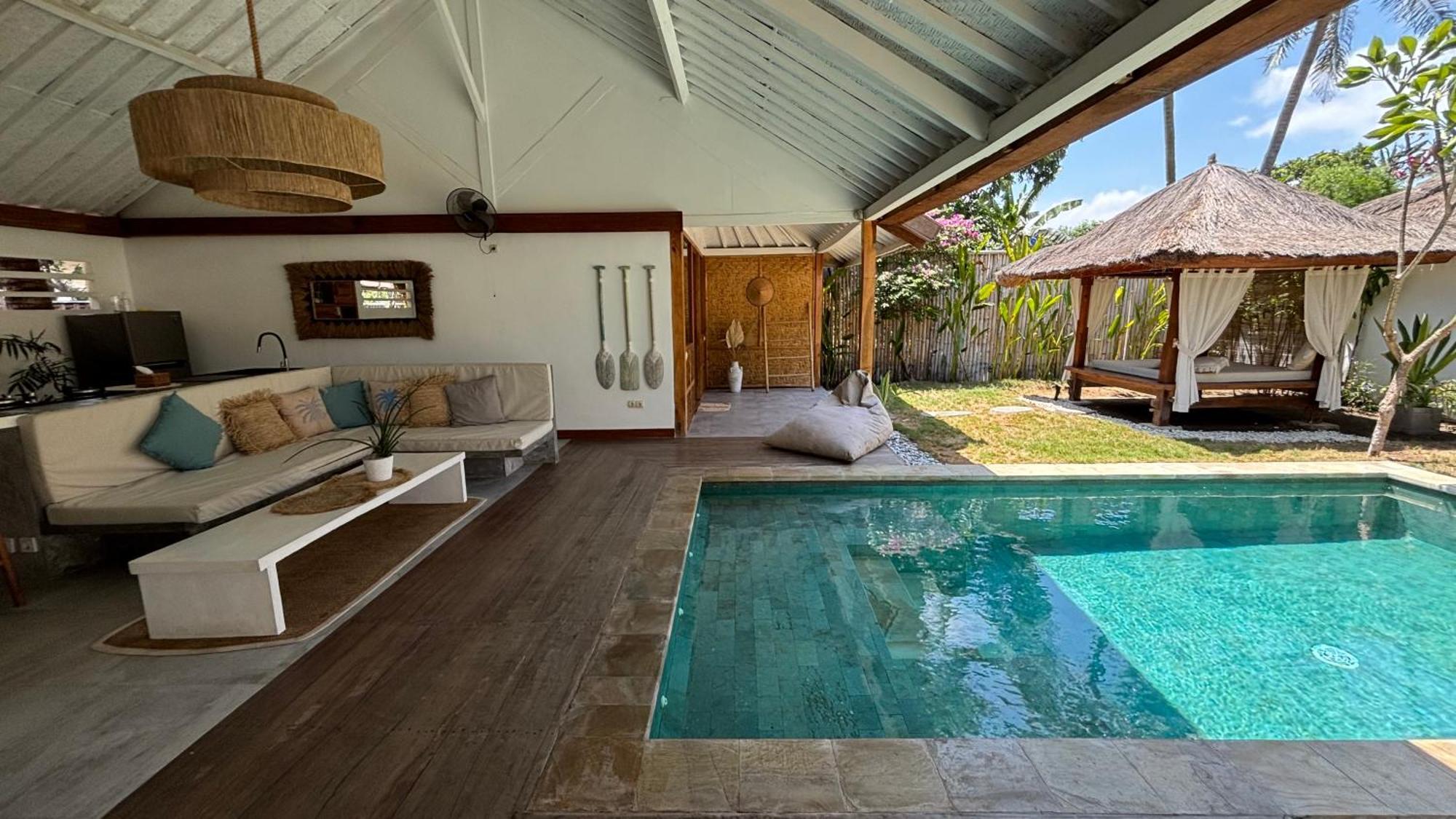 Villa Oceane Gili Air Exterior photo